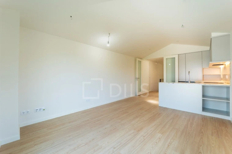 Apartamento T2 para Venda em Lordelo do Ouro e Massarelos Foto 17