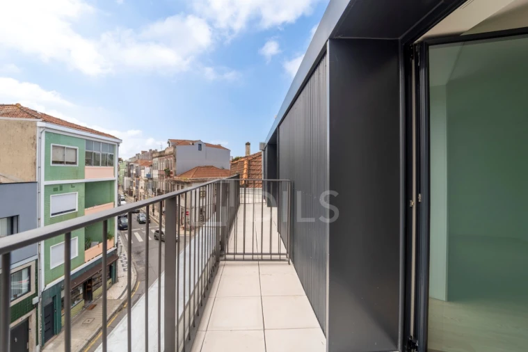 Apartamento T2 para Venda em Lordelo do Ouro e Massarelos Foto 22