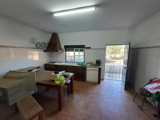 Quinta T1 para Venda em Selmes Foto 34