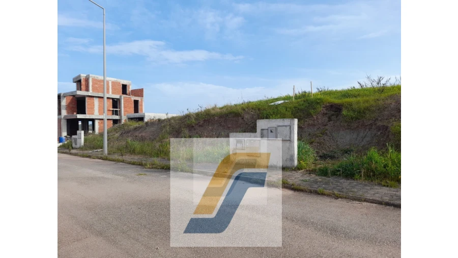 Terreno para Venda em Lourinhã e Atalaia Foto 1