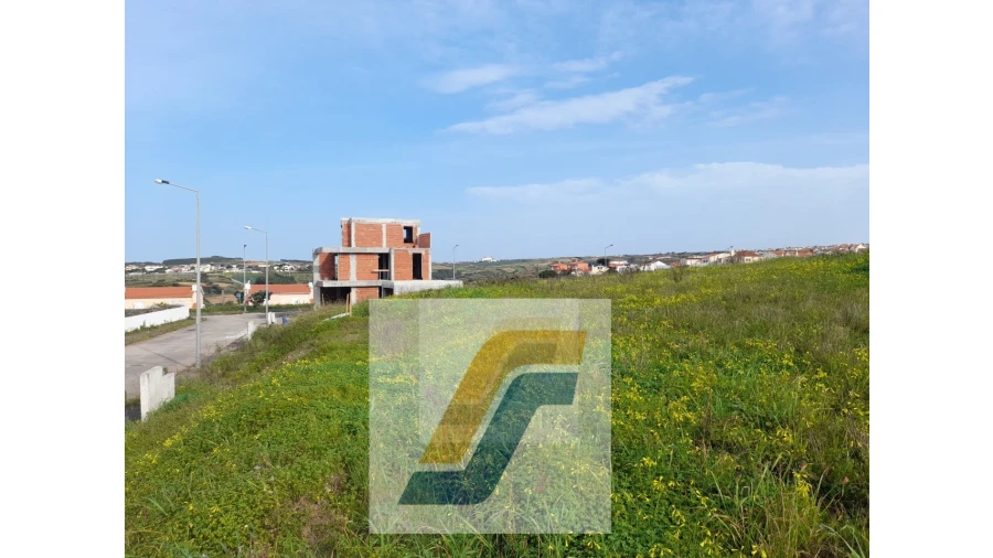 Terreno para Venda em Lourinhã e Atalaia Foto 11