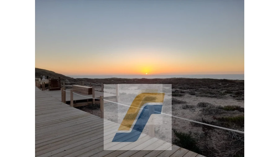 Terreno para Venda em Lourinhã e Atalaia Foto 16