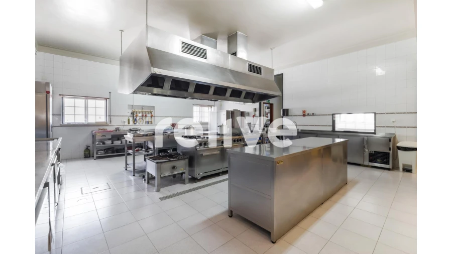 Loja para Venda em Carregado e Cadafais Foto 27