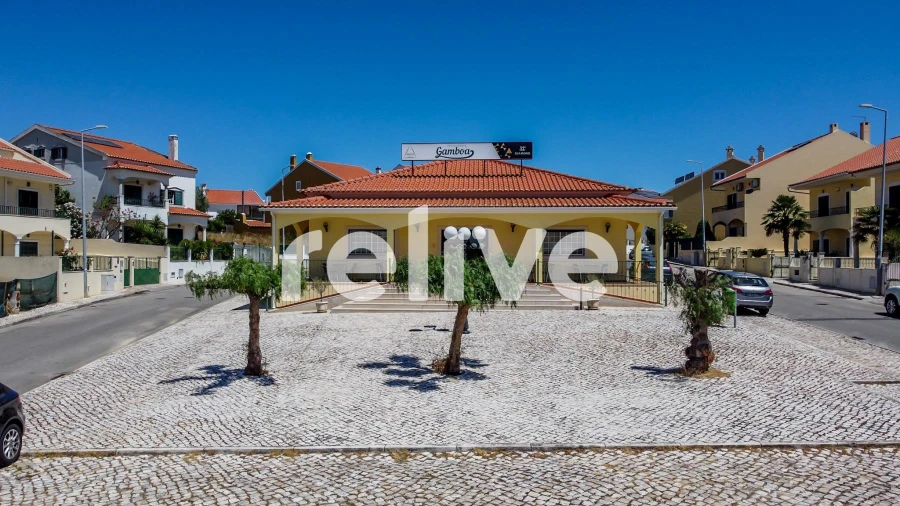 Loja para Venda em Carregado e Cadafais Foto 4