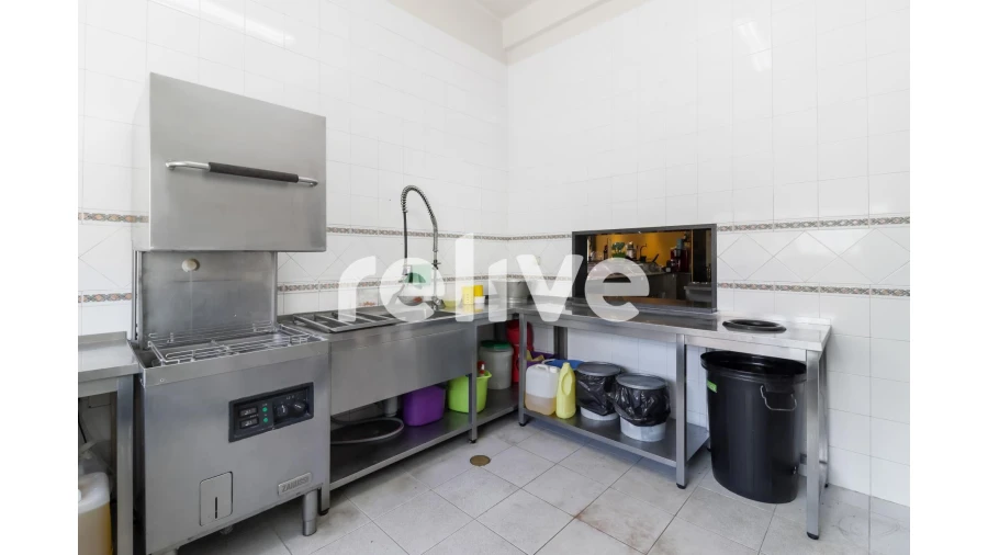 Loja para Venda em Carregado e Cadafais Foto 30