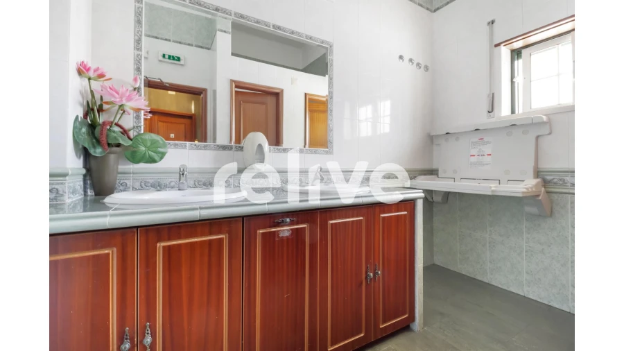 Loja para Venda em Carregado e Cadafais Foto 22