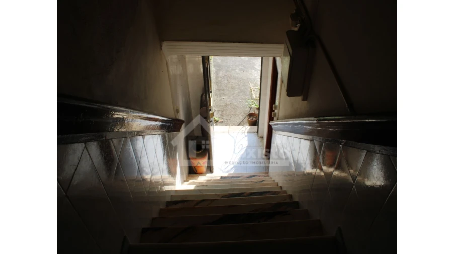 Moradia T3 para Venda em Pessegueiro Foto 4