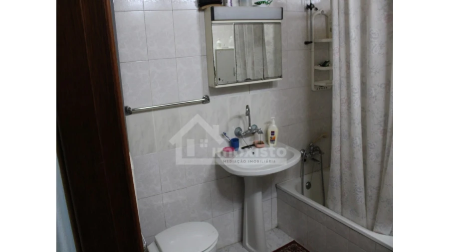 Moradia T3 para Venda em Pessegueiro Foto 14