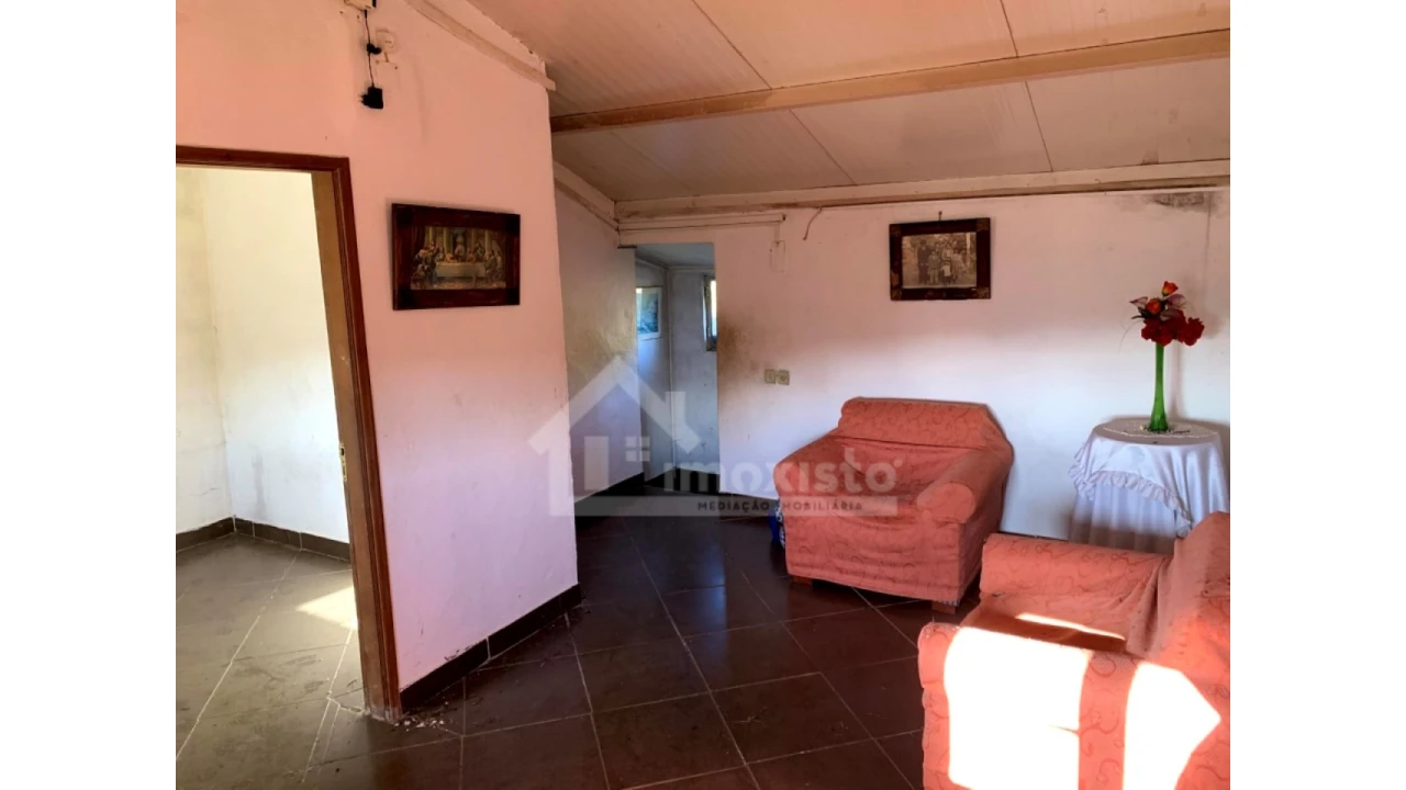 Moradia T3 para Venda em Castanheira de Pêra e Coentral Foto 13