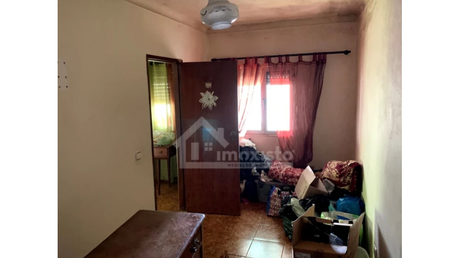 Moradia T3 para Venda em Castanheira de Pêra e Coentral Foto 11