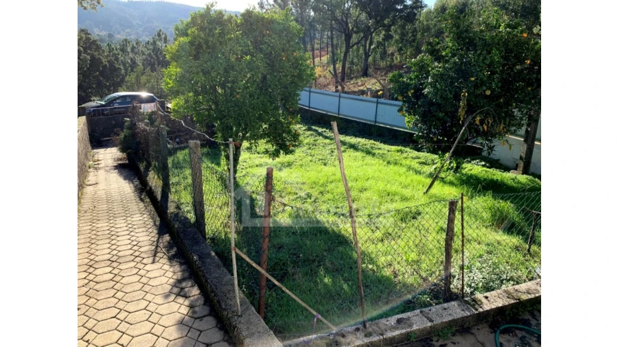 Moradia T3 para Venda em Castanheira de Pêra e Coentral Foto 20