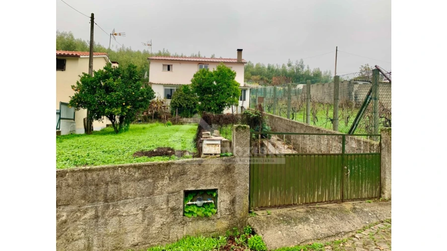 Moradia T3 para Venda em Castanheira de Pêra e Coentral Foto 24
