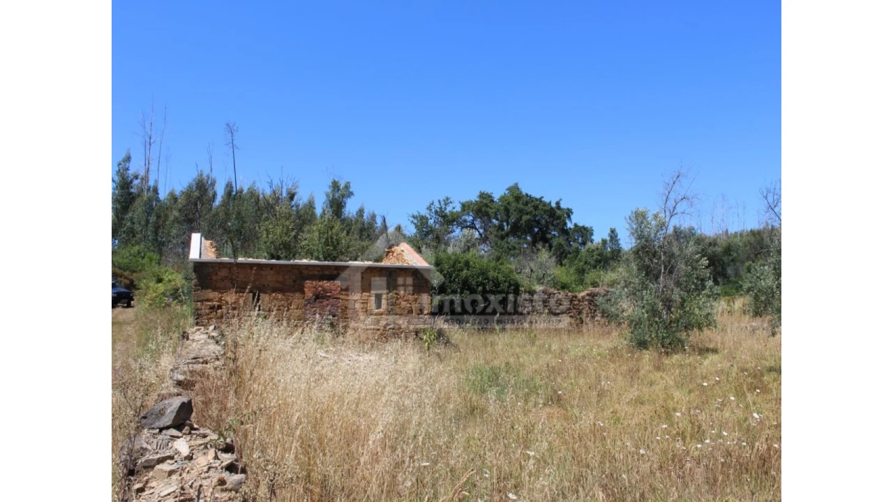 Armazém para Venda em Pedrogão Grande Foto 9