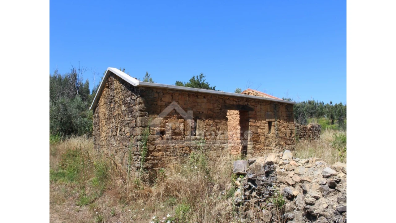 Armazém para Venda em Pedrogão Grande Foto 11