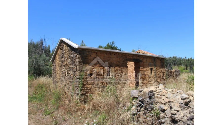 Armazém para Venda em Pedrogão Grande Foto 11