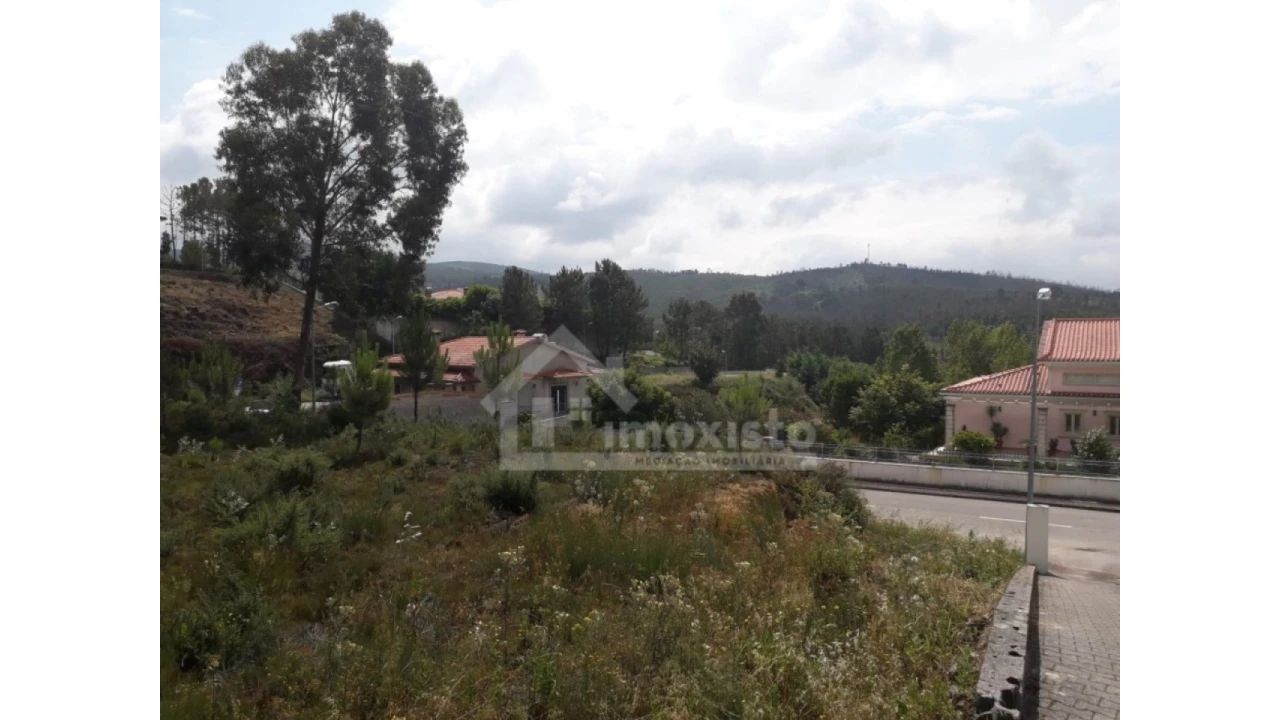 Terreno para Venda em Castanheira de Pêra e Coentral Foto 3