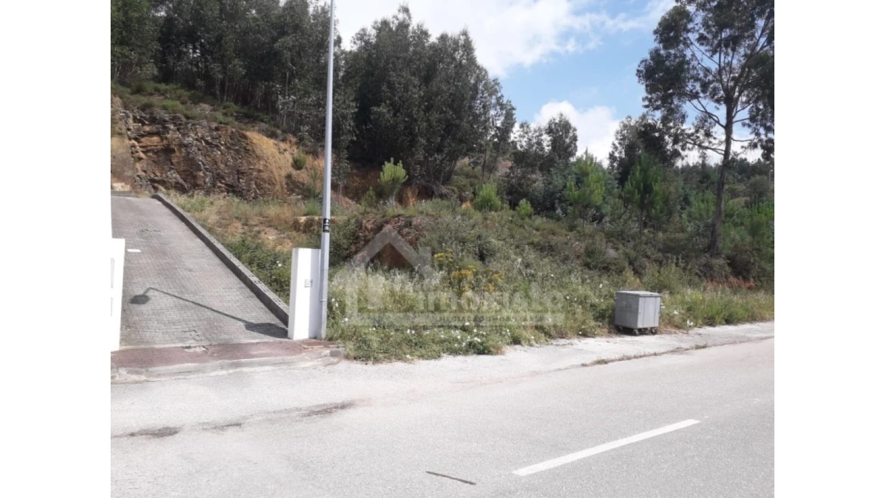 Terreno para Venda em Castanheira de Pêra e Coentral Foto 7