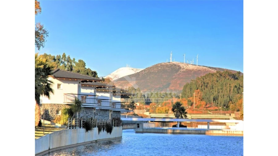 Terreno para Venda em Castanheira de Pêra e Coentral Foto 8