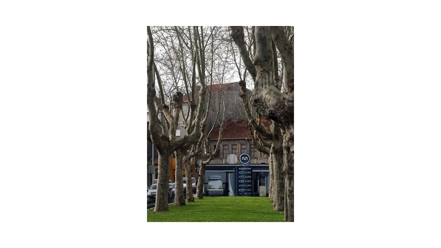 Apartamento T1 para Venda em Paranhos Foto 17