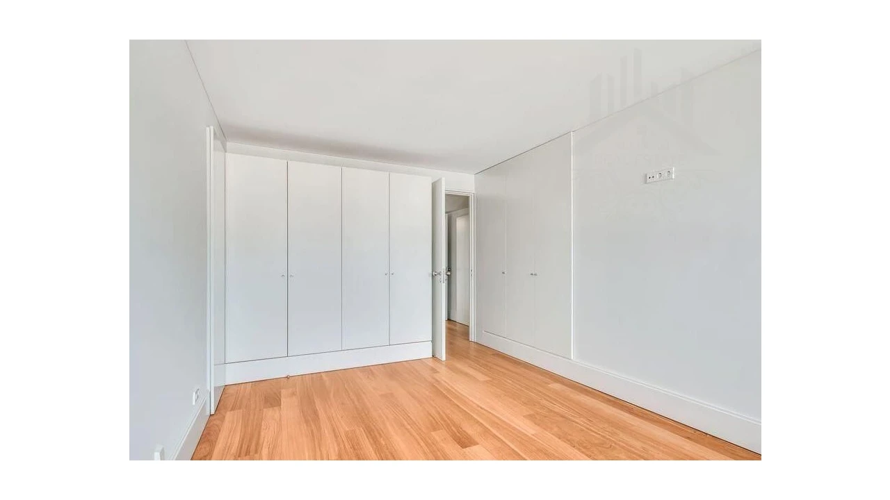 Apartamento T2 para Venda em Paranhos Foto 39