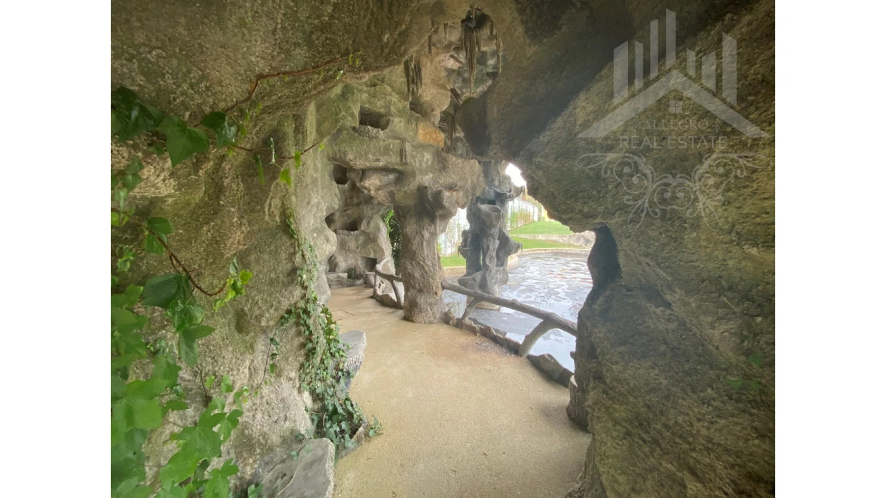 Moradia T4 para Venda em Paranhos Foto 26