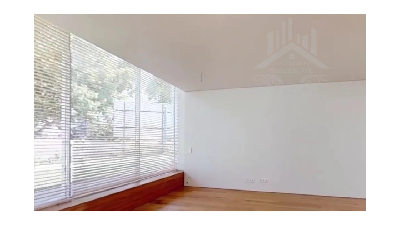 Moradia T4 para Venda em Paranhos Foto 33