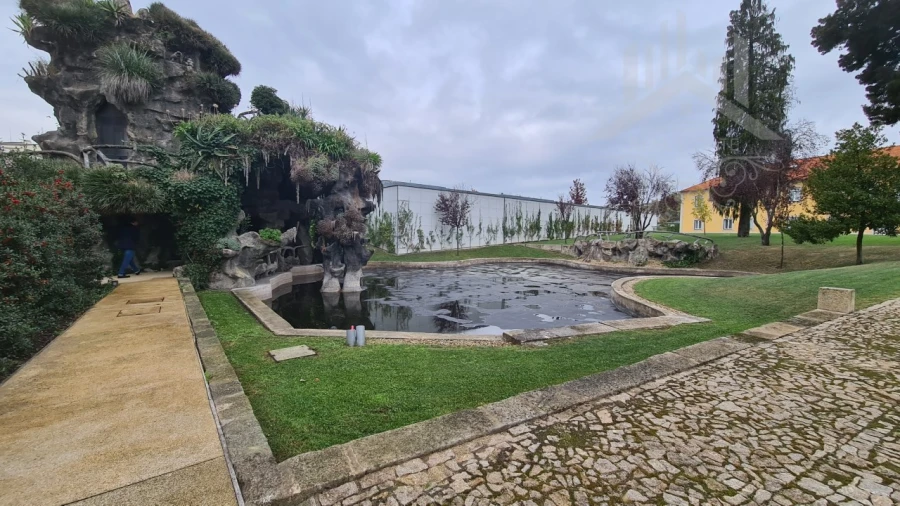 Moradia T4 para Venda em Paranhos Foto 19