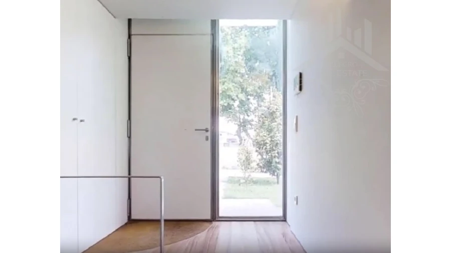 Moradia T4 para Venda em Paranhos Foto 31