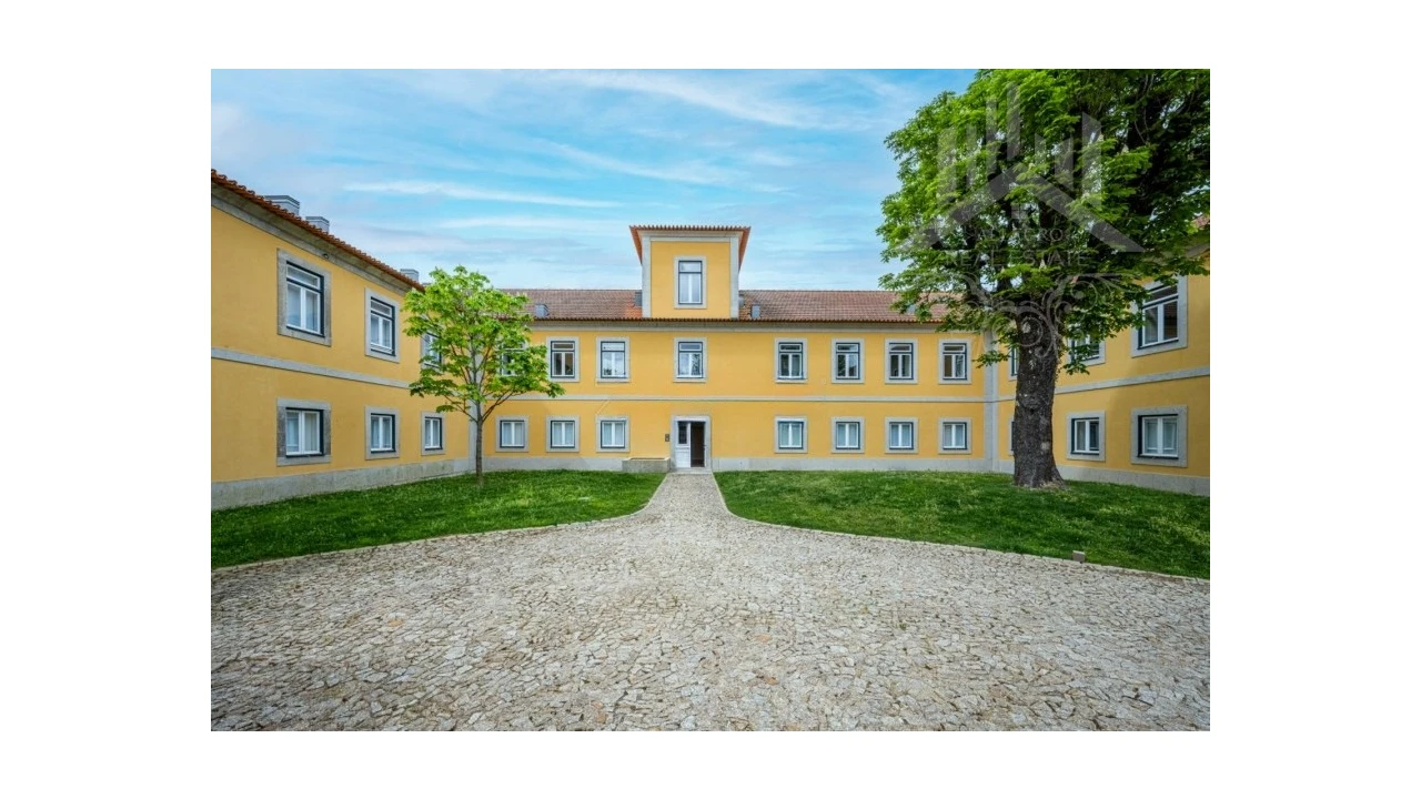 Moradia T5 para Venda em Paranhos Foto 2