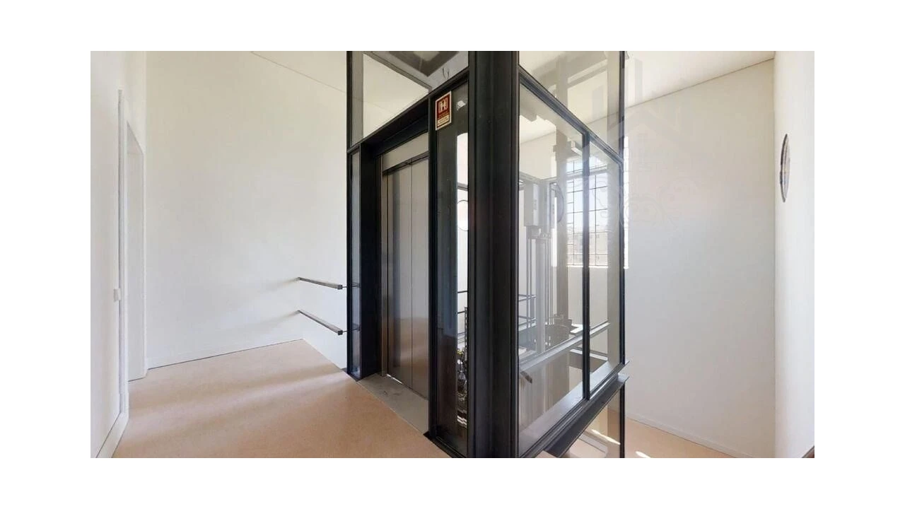 Moradia T5 para Venda em Paranhos Foto 43