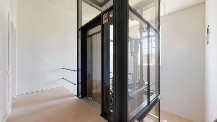 Moradia T5 para Venda em Paranhos Foto 43