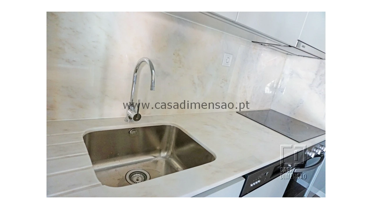 Apartamento T1 para Venda em Arroios Foto 17