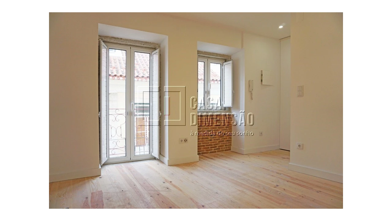 Apartamento T1 para Venda em Misericórdia Foto 2