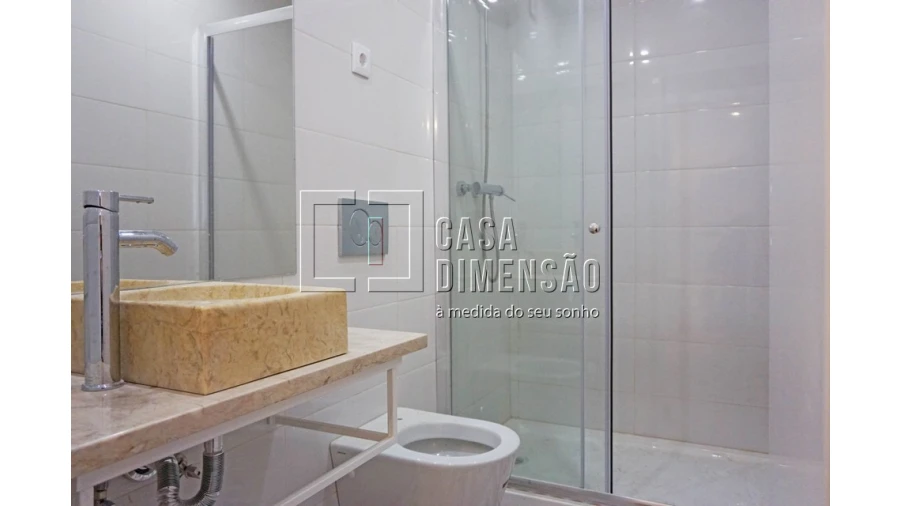 Apartamento T1 para Venda em Misericórdia Foto 7