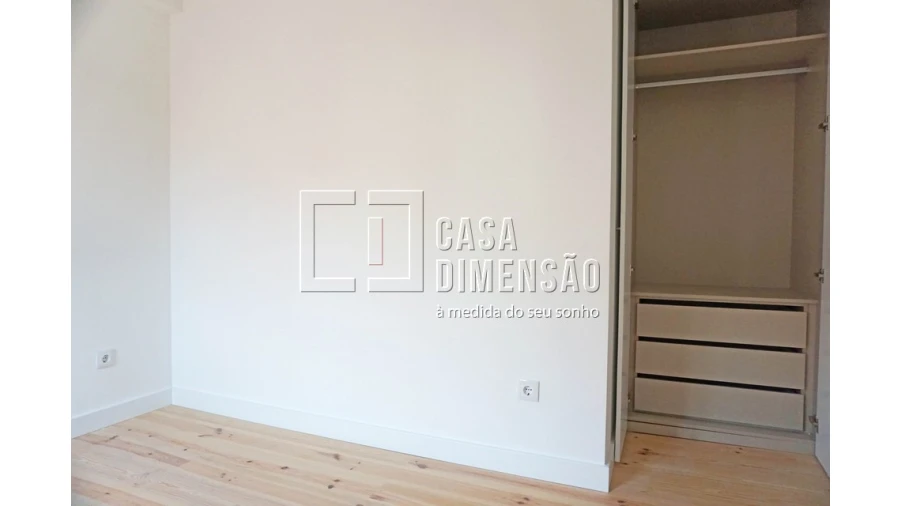 Apartamento T1 para Venda em Misericórdia Foto 9