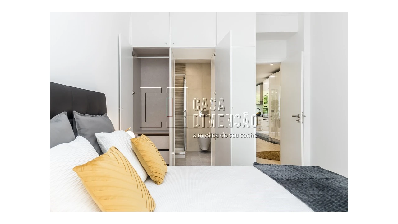 Apartamento T2 para Venda em Benfica Foto 1