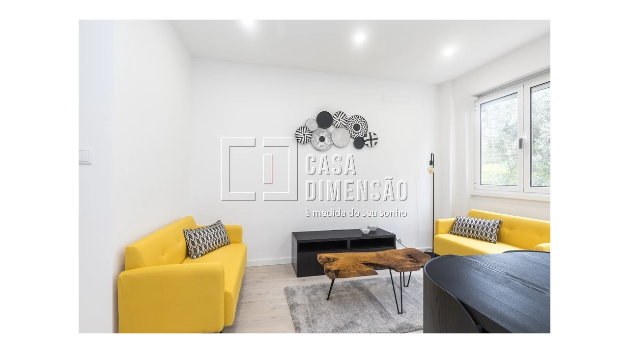 Apartamento T2 para Venda em Benfica Foto 8