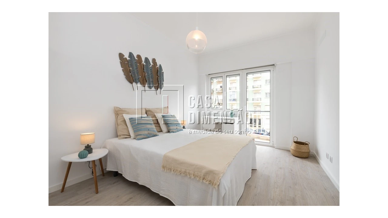 Apartamento T2 para Venda em Benfica Foto 18