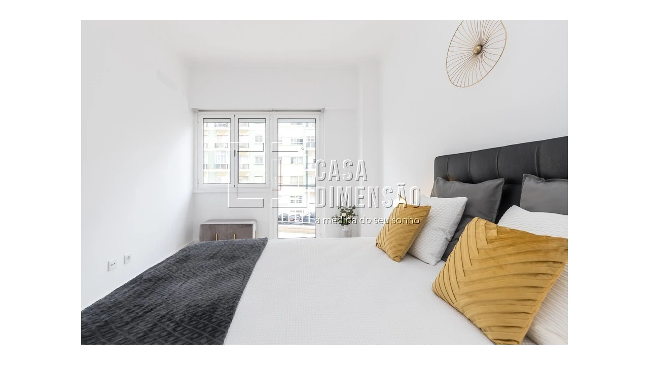 Apartamento T2 para Venda em Benfica Foto 28