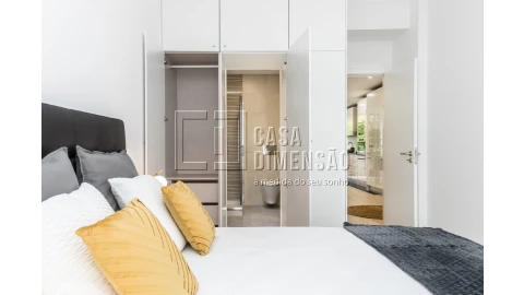 Apartamento T2 para Venda em Benfica