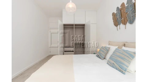 Apartamento T2 para Venda em Benfica