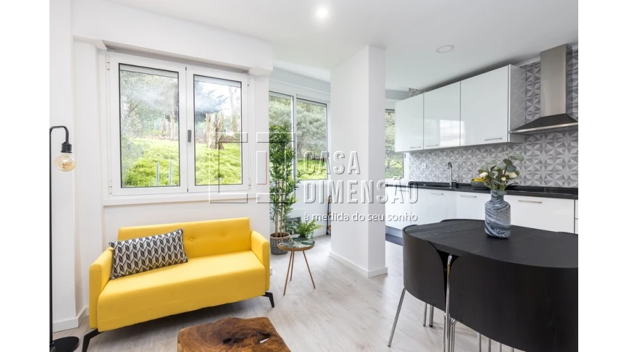 Apartamento T2 para Venda em Benfica Foto 9
