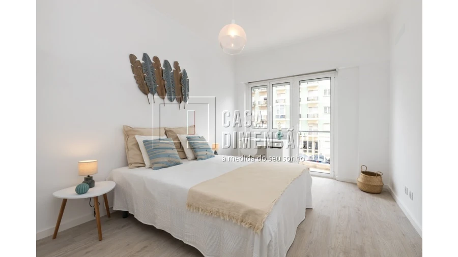 Apartamento T2 para Venda em Benfica Foto 18