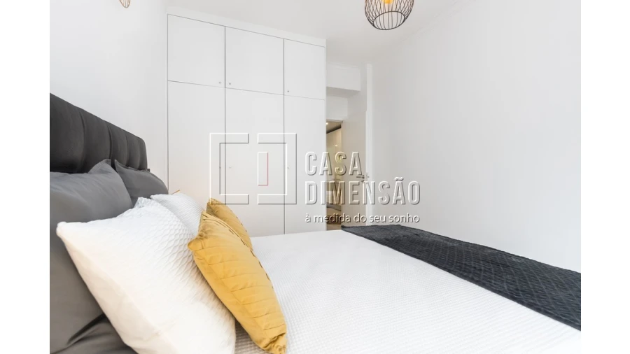 Apartamento T2 para Venda em Benfica Foto 29
