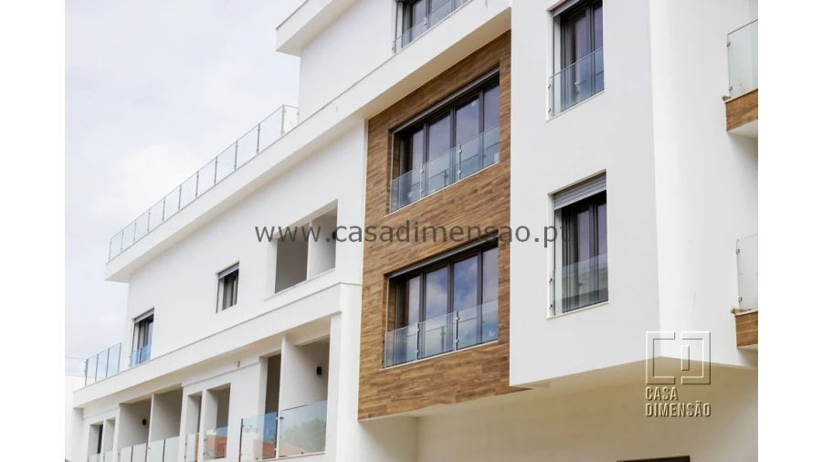 Apartamento T4 para Venda em Carnaxide e Queijas Foto 50