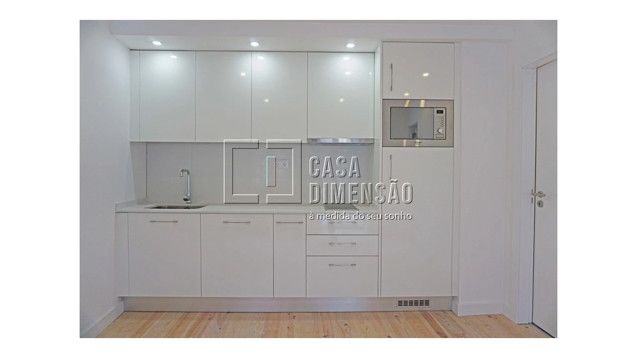 Apartamento T1 para Venda em Misericórdia Foto 7