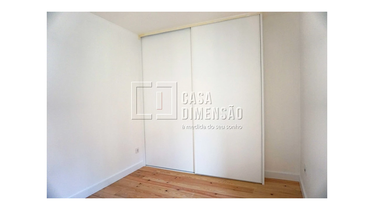 Apartamento T1 para Venda em Misericórdia Foto 15