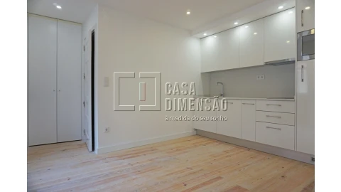Apartamento T1 para Venda em Misericórdia