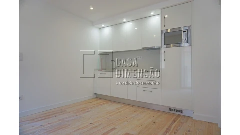 Apartamento T1 para Venda em Misericórdia