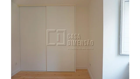 Apartamento T1 para Venda em Misericórdia